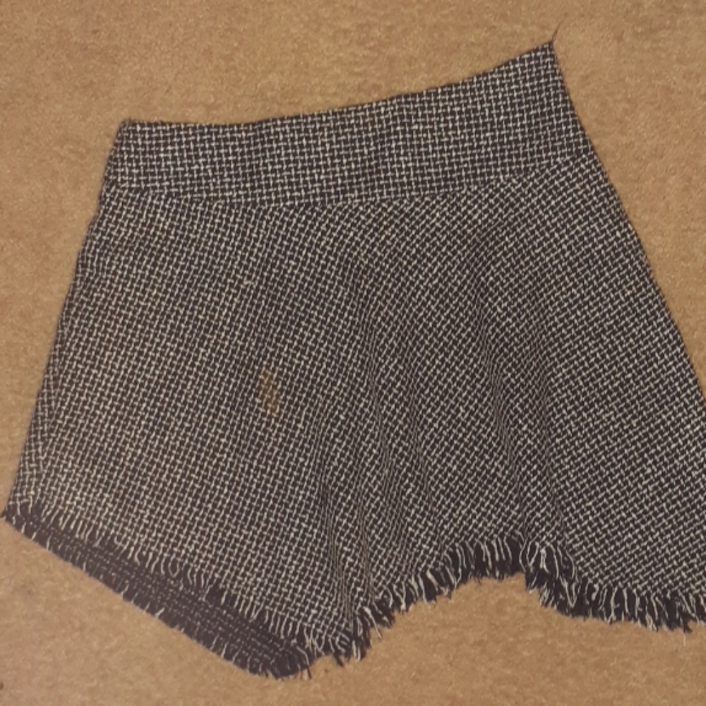 Wool skirt mini